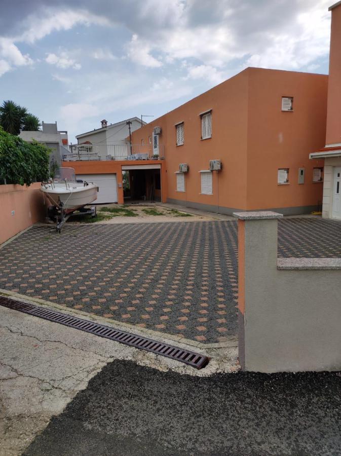 Apartment Zrno Makarska